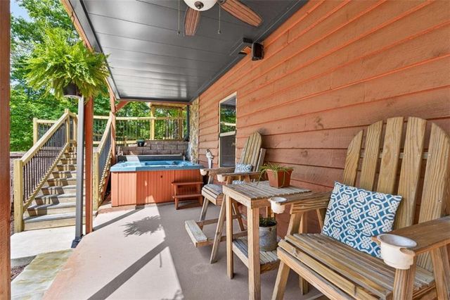 285 Julep Circle, Ellijay, GA 30540
