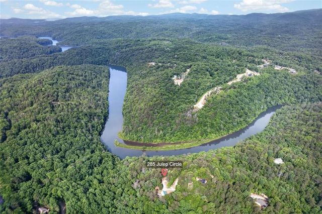 285 Julep Circle, Ellijay, GA 30540