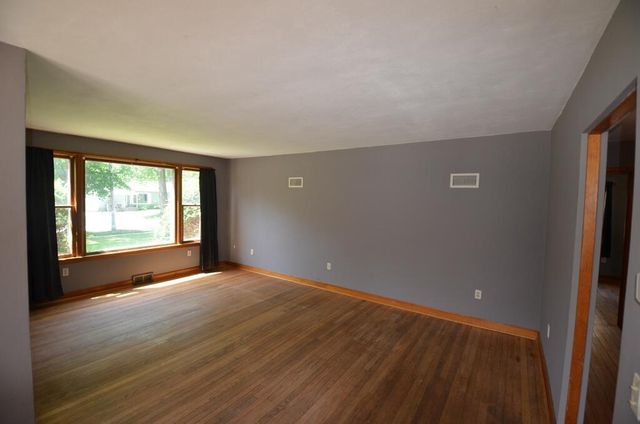 956 W Conger STREET, Whitewater, WI 53190