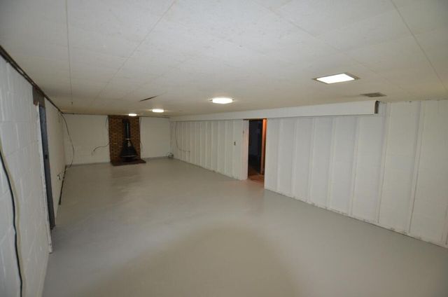 956 W Conger STREET, Whitewater, WI 53190