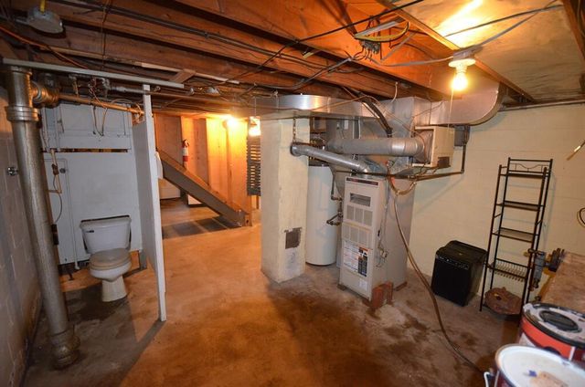 956 W Conger STREET, Whitewater, WI 53190