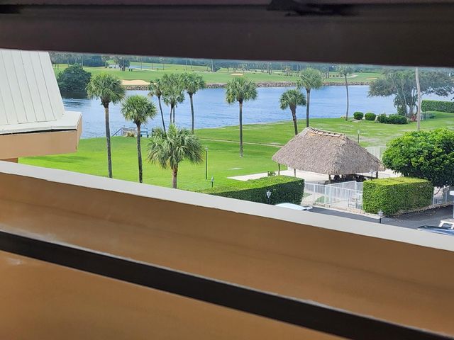 308 Golfview Road Ph03, North Palm Beach, FL 33408