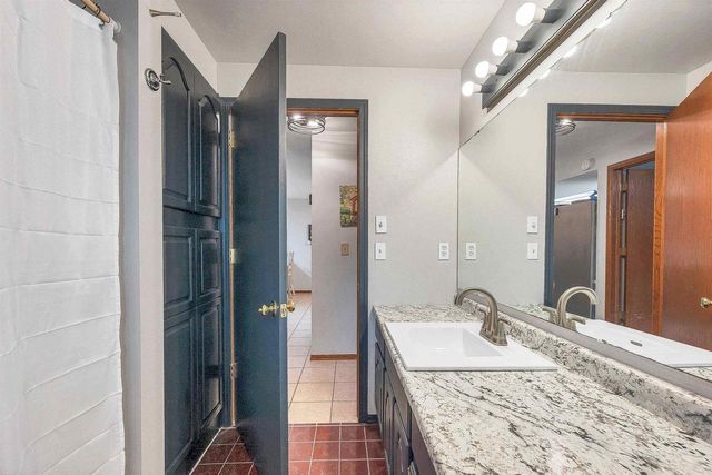 2730 AQUARIUS ROAD, Green Bay, WI 54311