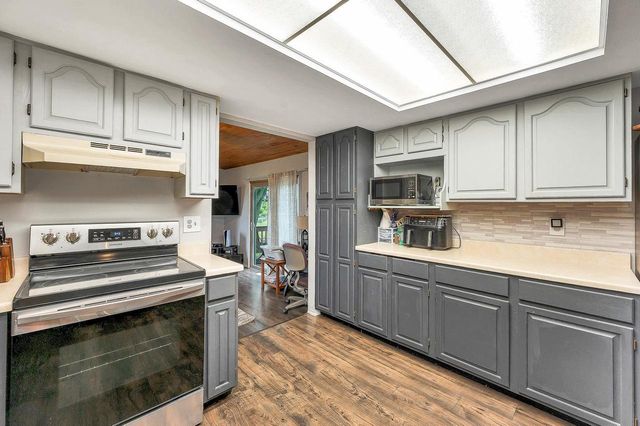 2730 AQUARIUS ROAD, Green Bay, WI 54311