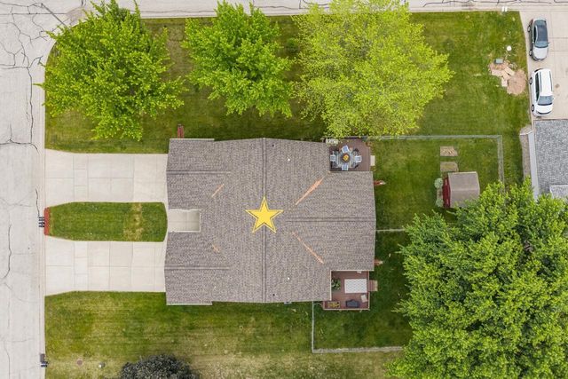 2730 AQUARIUS ROAD, Green Bay, WI 54311