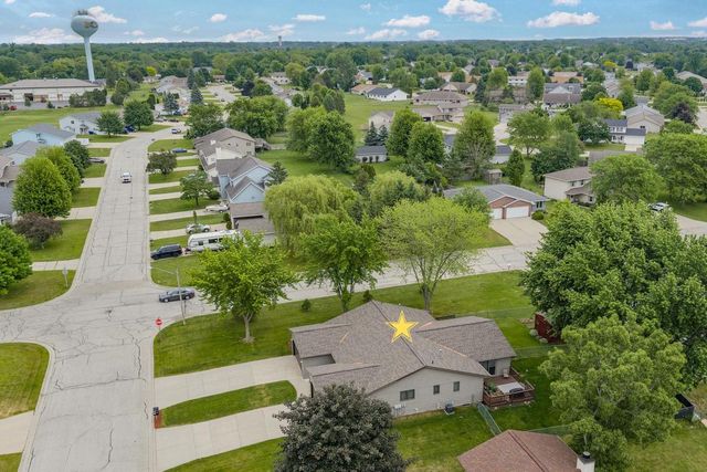 2730 AQUARIUS ROAD, Green Bay, WI 54311