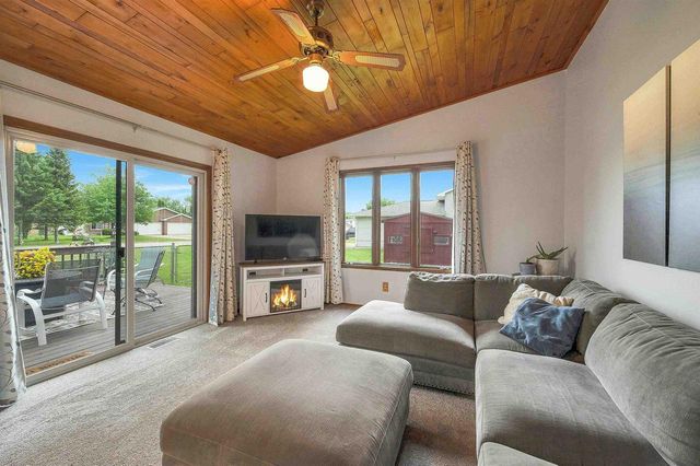 2730 AQUARIUS ROAD, Green Bay, WI 54311
