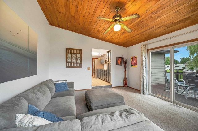2730 AQUARIUS ROAD, Green Bay, WI 54311