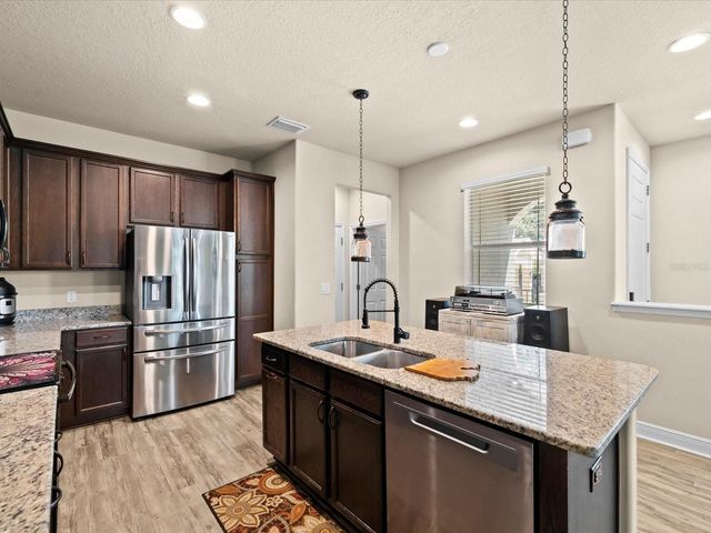 450 HARBOR SPRINGS DRIVE, Palm Harbor, FL 34683
