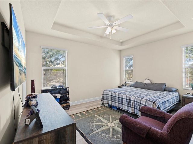 450 HARBOR SPRINGS DRIVE, Palm Harbor, FL 34683