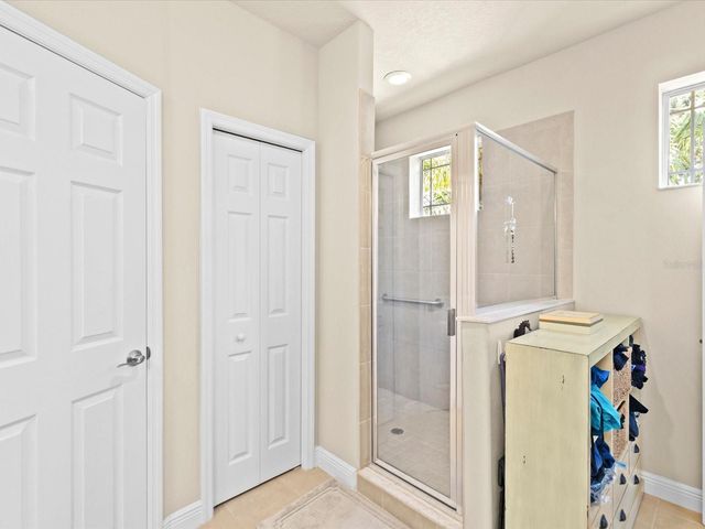 450 HARBOR SPRINGS DRIVE, Palm Harbor, FL 34683
