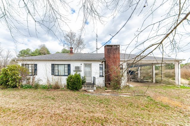 24B Busby Rd, Loretto, TN 38469