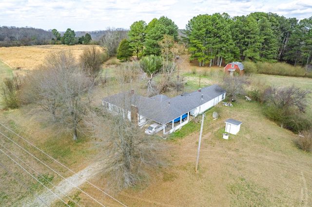 24B Busby Rd, Loretto, TN 38469