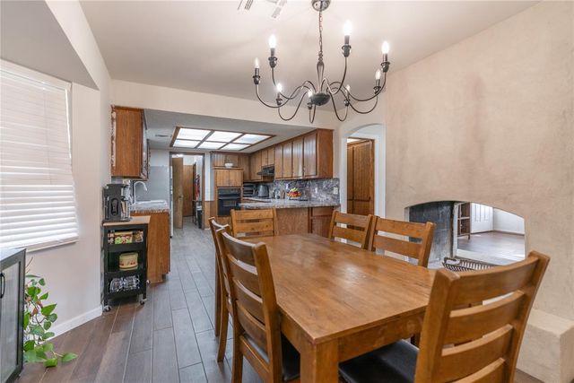 7922 N County Line Avenue, Blanchard, OK 73010