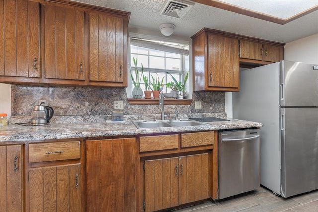 7922 N County Line Avenue, Blanchard, OK 73010