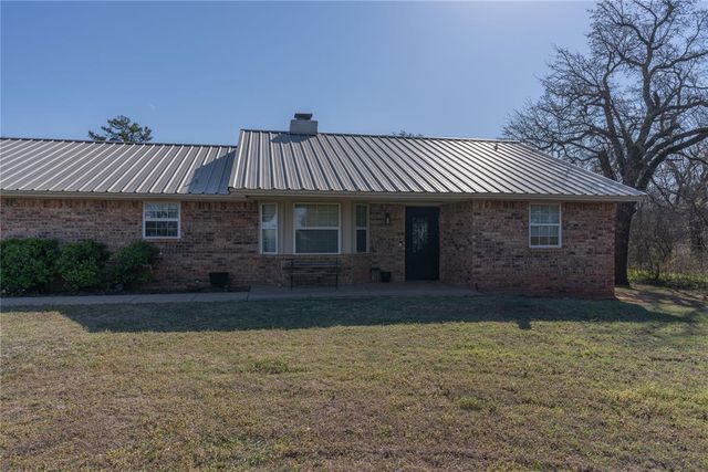 7922 N County Line Avenue, Blanchard, OK 73010