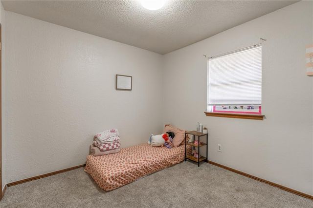 7922 N County Line Avenue, Blanchard, OK 73010