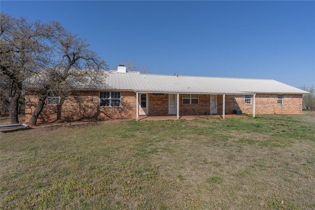 7922 N County Line Avenue, Blanchard, OK 73010