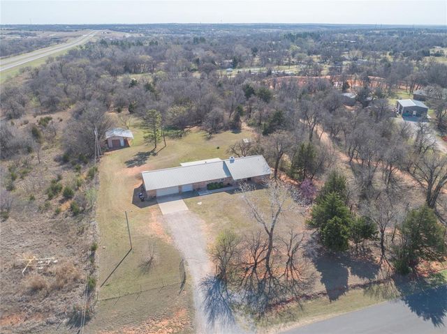 7922 N County Line Avenue, Blanchard, OK 73010