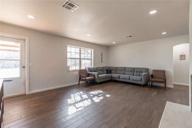 7922 N County Line Avenue, Blanchard, OK 73010