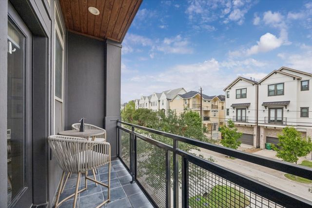 2407 Bevis Street, Houston, TX 77008