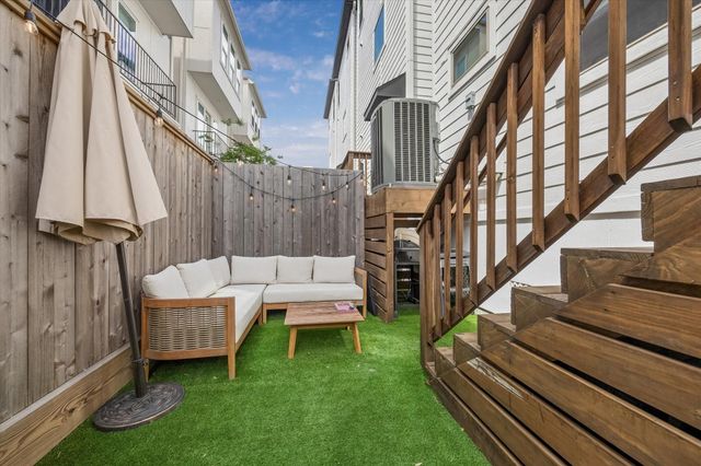 2407 Bevis Street, Houston, TX 77008