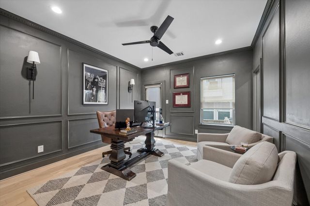 2407 Bevis Street, Houston, TX 77008