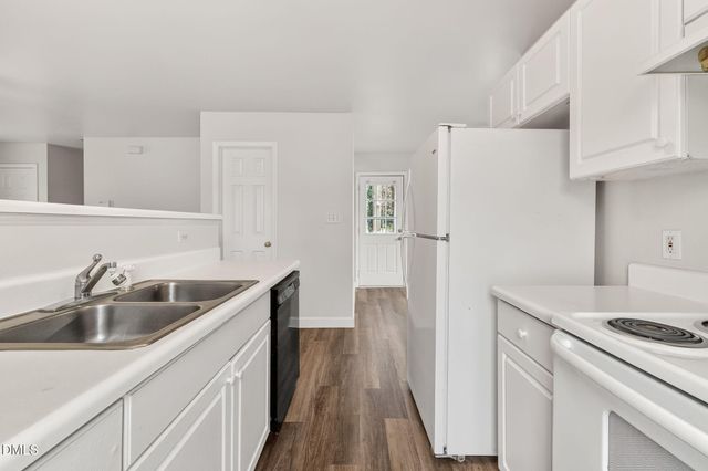 1237 Swingline Way, Raleigh, NC 27610