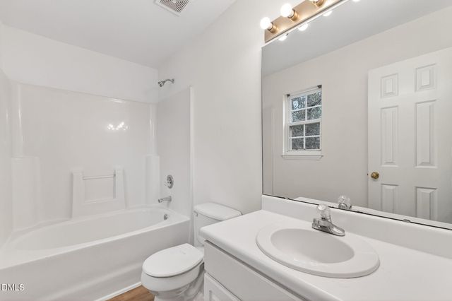 1237 Swingline Way, Raleigh, NC 27610