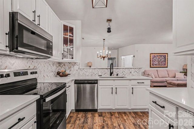 11945 Ridgeway Park Drive, Charlotte, NC 28277