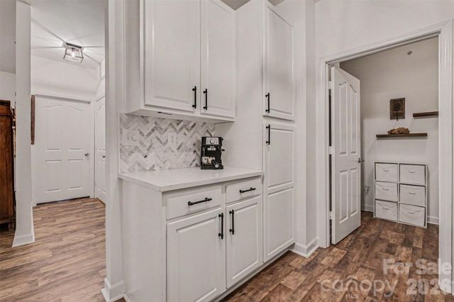 11945 Ridgeway Park Drive, Charlotte, NC 28277