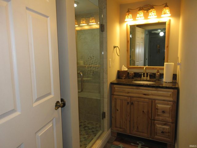 3102 E McKinley Drive, Monon, IN 47959