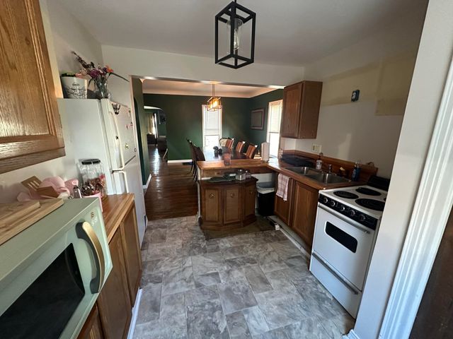 607 Thayer Street, Flint, MI 48503