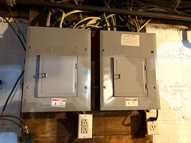 607 Thayer Street, Flint, MI 48503