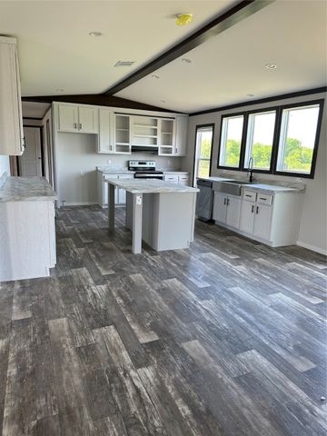 1780 County Road 4109, Campbell, TX 75422