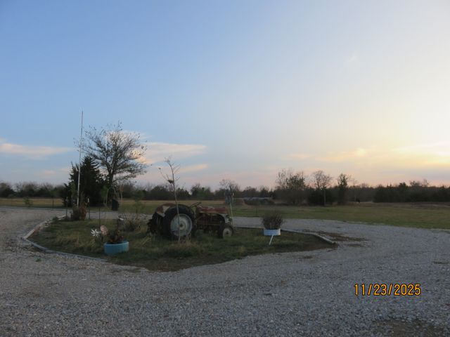 1780 County Road 4109, Campbell, TX 75422
