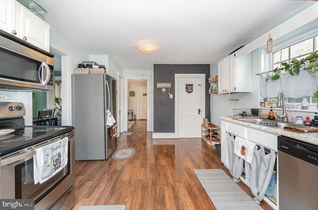 390 E FRONT ST, Lewisberry, PA 17339