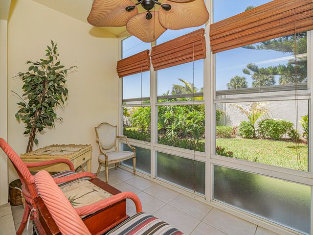 2800 Indian River Boulevard 4r, Vero Beach, FL 32960