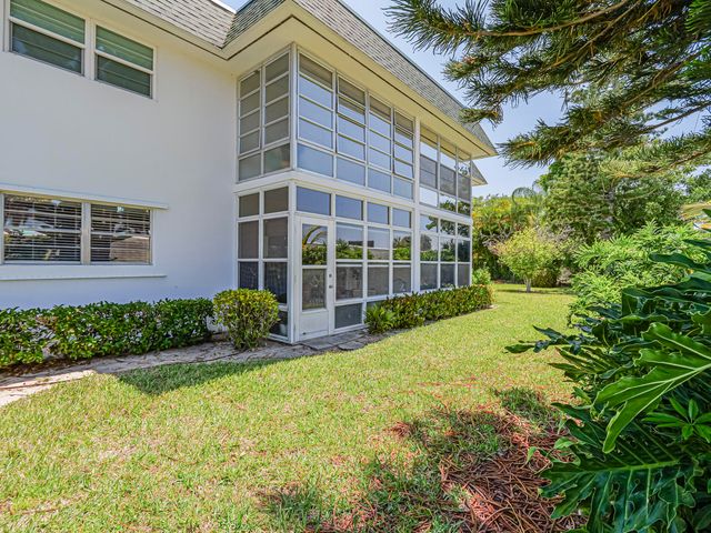 2800 Indian River Boulevard 4r, Vero Beach, FL 32960