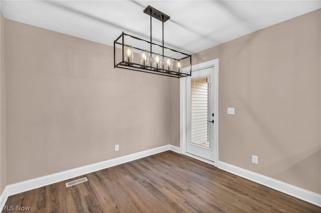 3006 Abbe Road, Sheffield Village, OH 44054