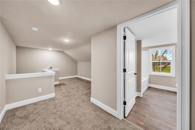 3006 Abbe Road, Sheffield Village, OH 44054