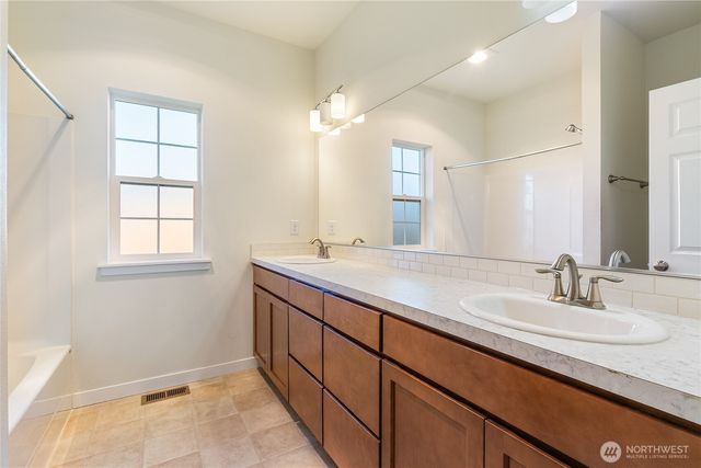 1967 Feather Drive, Lynden, WA 98264