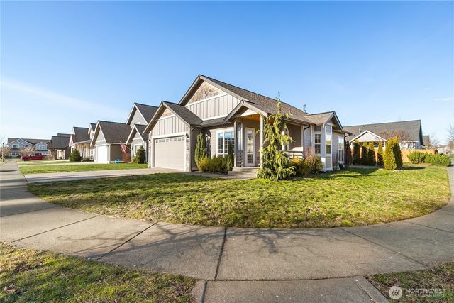 1967 Feather Drive, Lynden, WA 98264