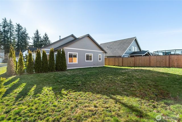 1967 Feather Drive, Lynden, WA 98264