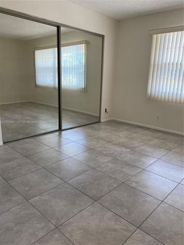 13055 SW 15th Ct 311S, Pembroke Pines, FL 33027