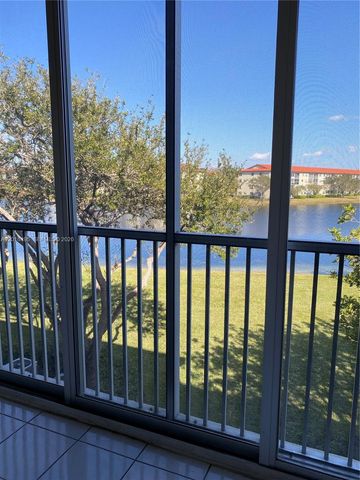 13055 SW 15th Ct 311S, Pembroke Pines, FL 33027