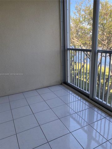 13055 SW 15th Ct 311S, Pembroke Pines, FL 33027