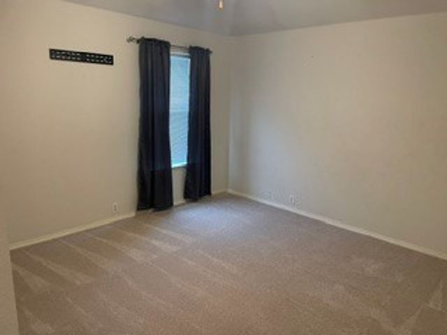 1740 Hidden Brook Drive, Grand Prairie, TX 75050