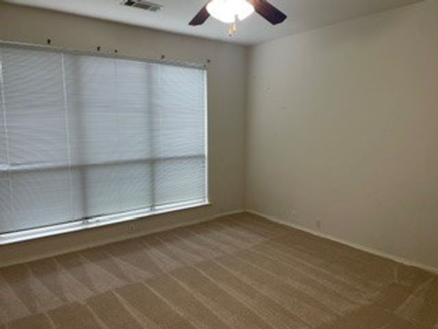 1740 Hidden Brook Drive, Grand Prairie, TX 75050
