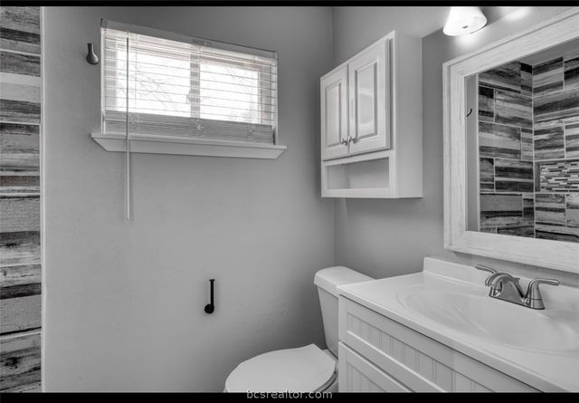 1115 Merry Oaks Drive, College Station, TX 77840